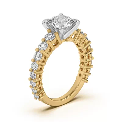 Lavelle Graduated Diamond Engagement Ring