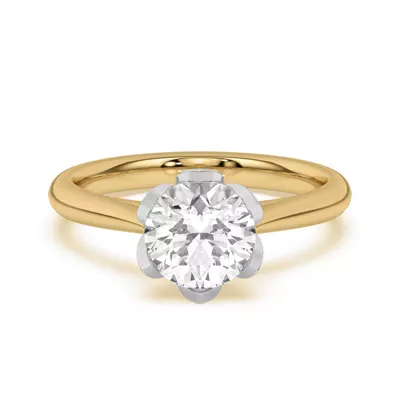 Tulipano Solitaire Engagement Ring