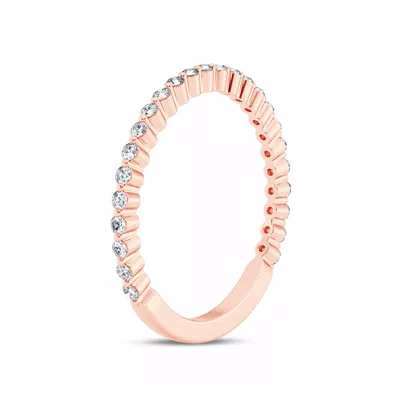 Signature Hearts & Arrows Shared Prong Lab Band (1/4ct. tw.)