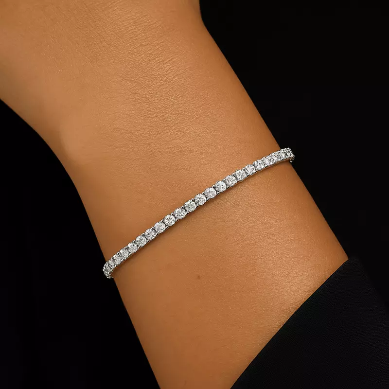 18K White Gold Four-Prong Diamond Tennis Bracelet (4 ct. tw.) - 6.5 In.