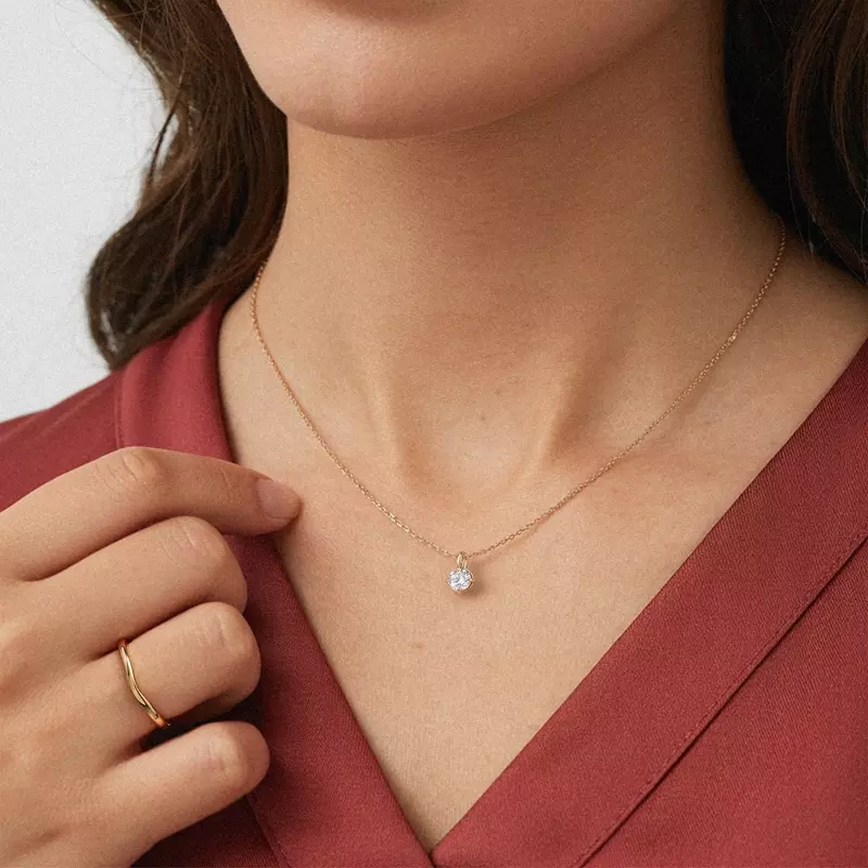 14K White Gold Classic Compass Set Round Lab Diamond Solitaire Pendant (1/2 ct. tw.)