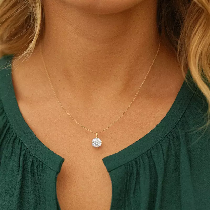 14K White Gold Classic Compass Set Round Lab Diamond Solitaire Necklace (2 ct. tw.)
