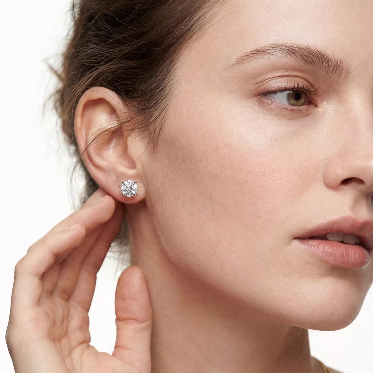 アクセサリー DIAMOND SLAB STUD EARRING Lab Diamond Stud Screw-Back Earrings (4 ct. tw.) - 18K Yellow Gold
