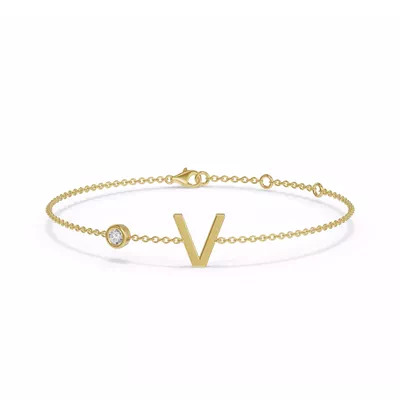 Bezel Lab Diamond Gold Initial Bracelet - V