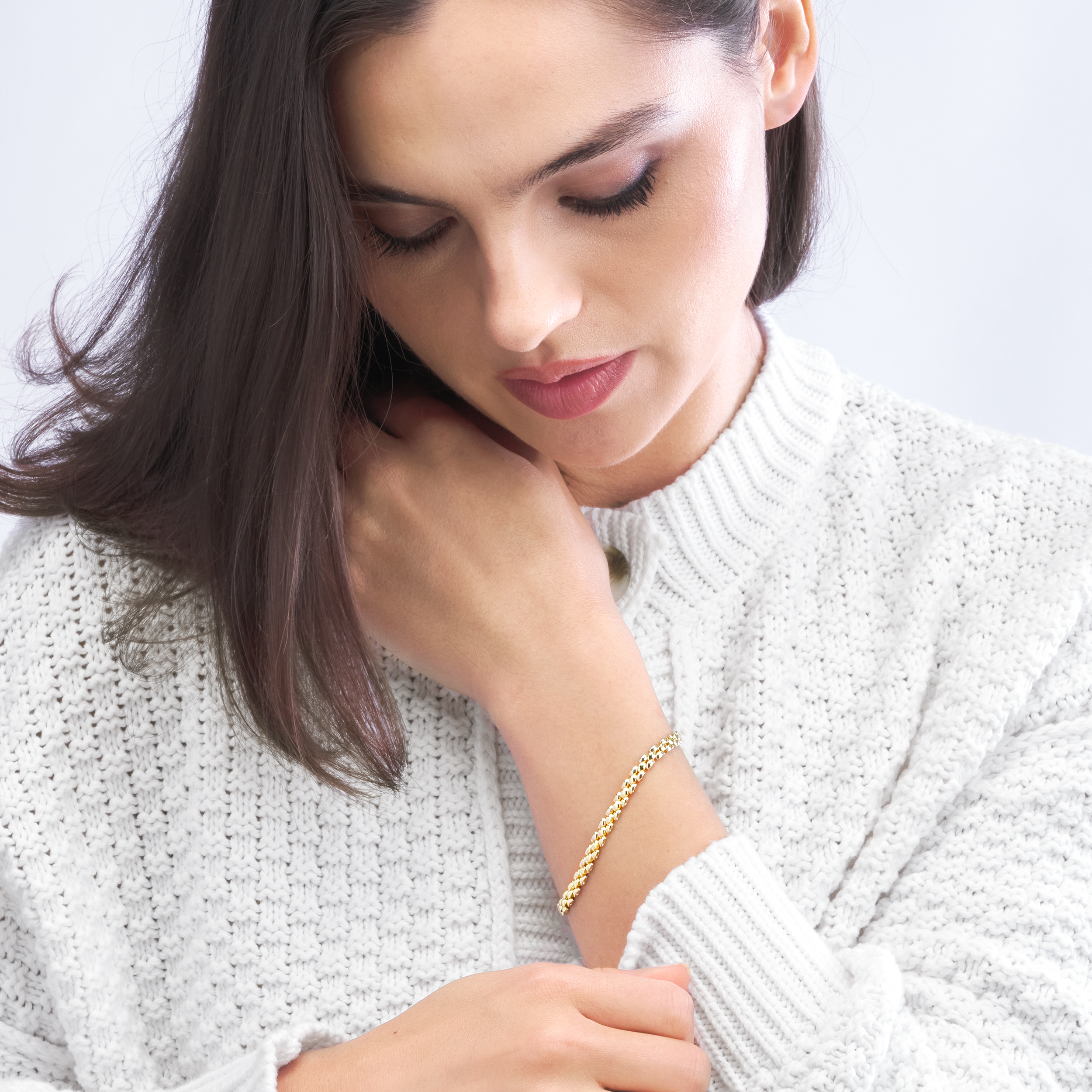 Domed Capsule Link Gold Bracelet