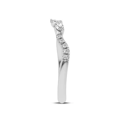 Lea Nature Inspired Diamond Band