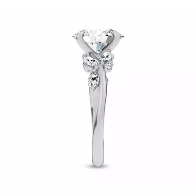 Lea Nature-Inspired Engagement Ring