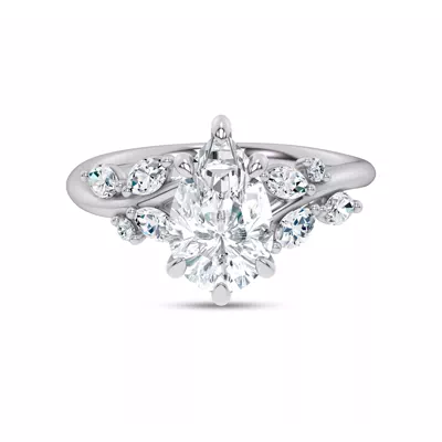 Lea Nature-Inspired Engagement Ring