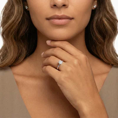 Linda Comfort-Fit Engagement Ring (2mm)