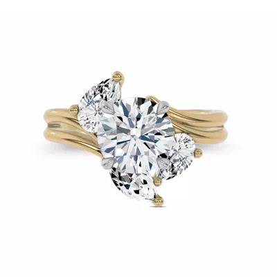 Spotlight Diamond Engagement Ring
