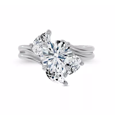 Spotlight Diamond Engagement Ring