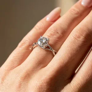 Video of Bianca Twist Engagement Ring