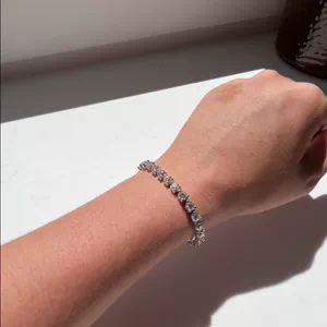 Video of Three-Prong Diamond Tennis Bracelet (10 ct. tw.)