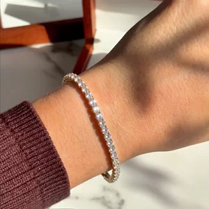 Video of Diamond Tennis Bracelet (8 ct. tw.) - 7.5 In.