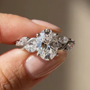 Video of Hayden Curved Vine Diamond Engagement Ring