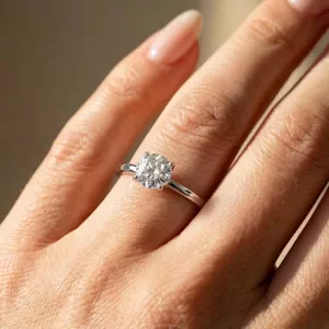Video of Linda Comfort-Fit Engagement Ring (2.5mm)
