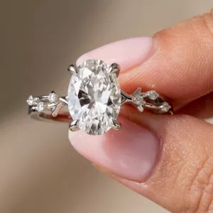 Video of Vionne Vine Engagement Ring